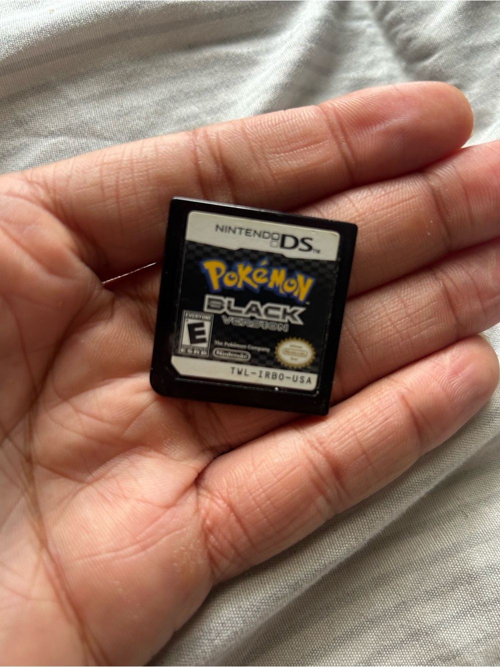 Nintendo DS Pokémon Black Game Card - Black & Yellow Label